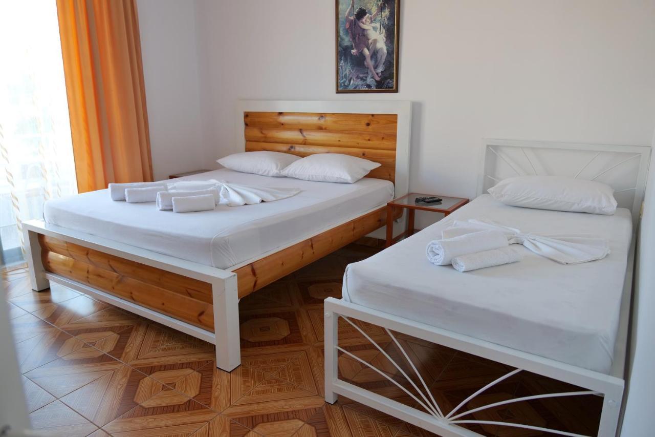 Villa Allkushi Sarandë Exterior foto