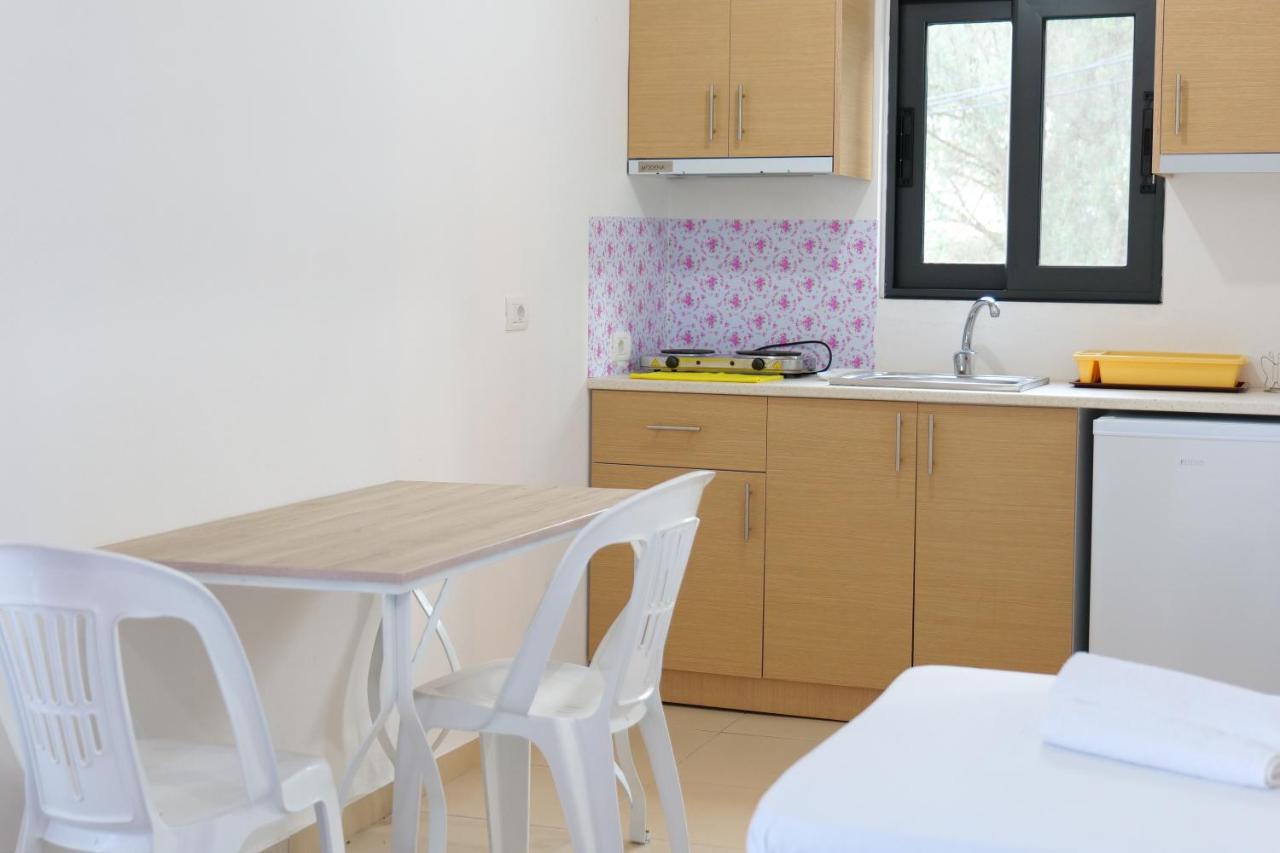 Villa Allkushi Sarandë Exterior foto