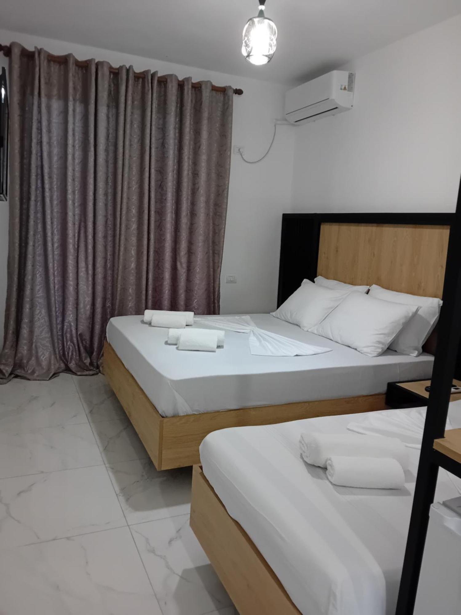 Villa Allkushi Sarandë Quarto foto